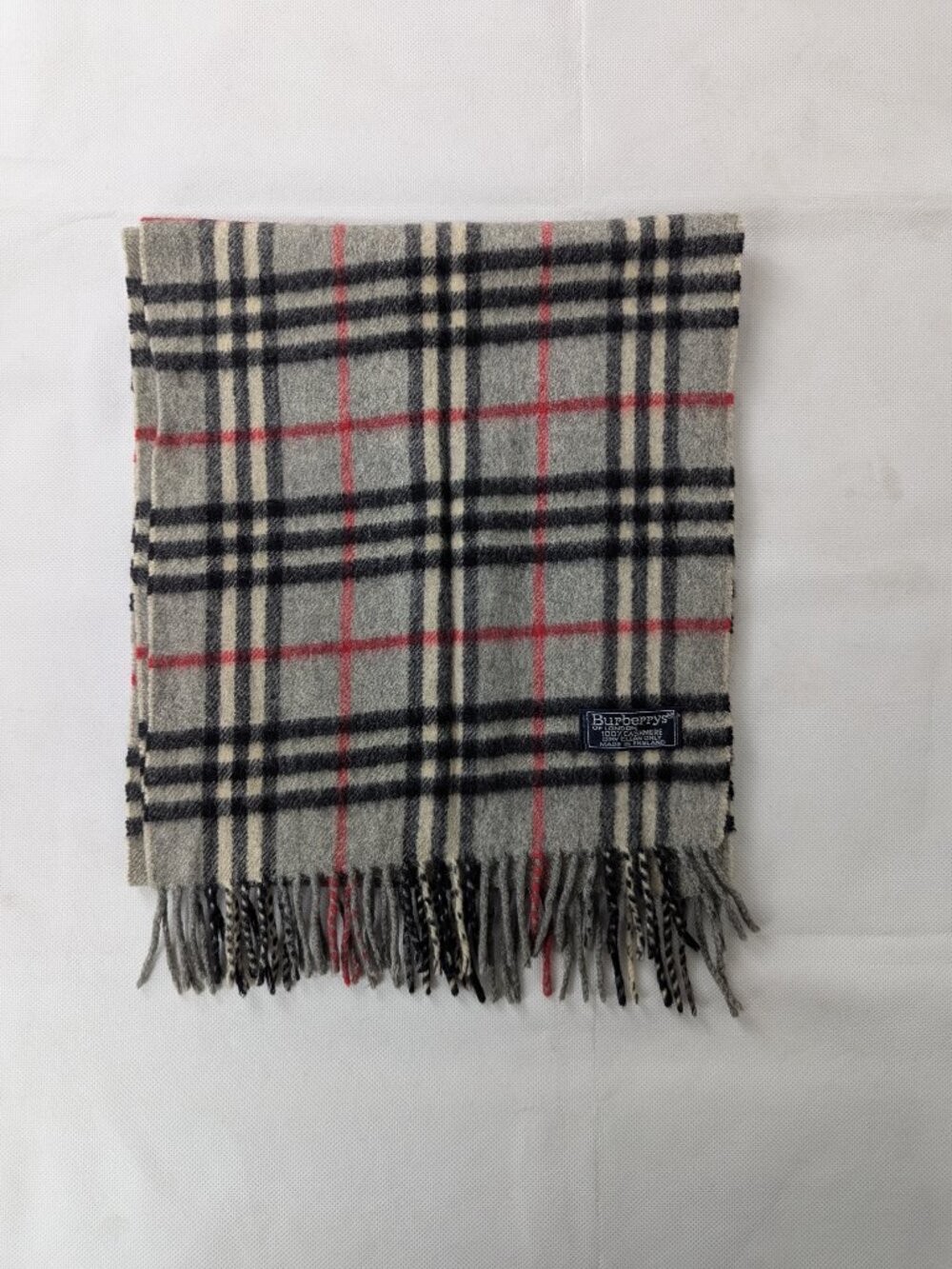 Authentic Burberry 100% Cashmere Nova Check Gray Scarf Unisex - Picture 6 of 8